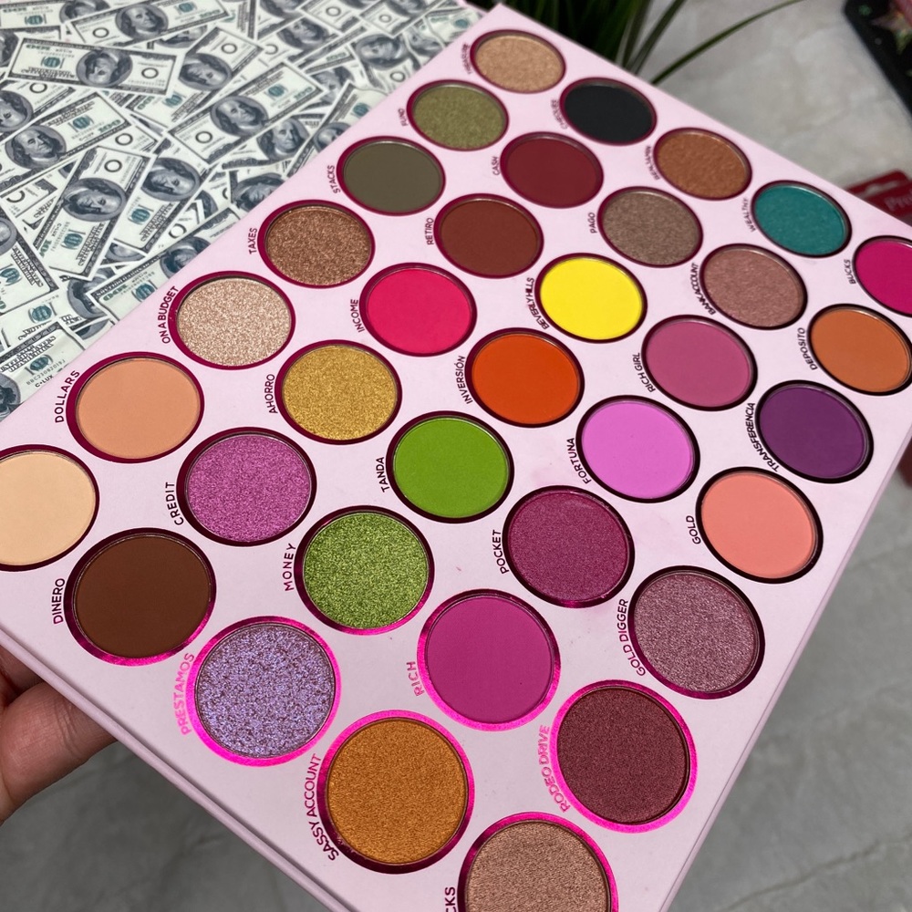 I want money- c lux cosmetics eyeshadow